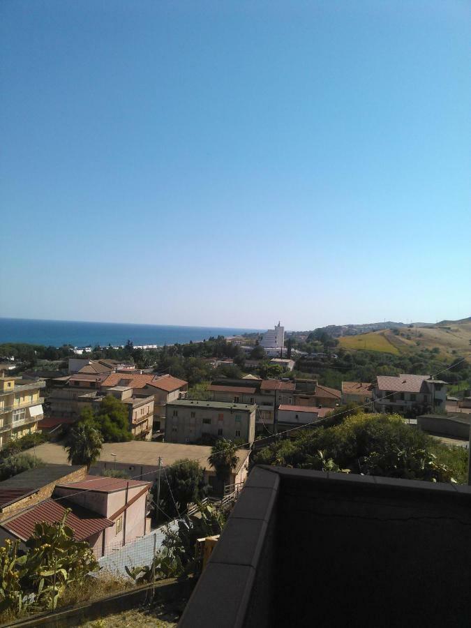 Villa Spaia Brancaleone Marina Eksteriør bilde